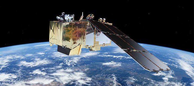 The Sentinel-2 space mission - with Tesat equipment on board - transmits data using laser technology