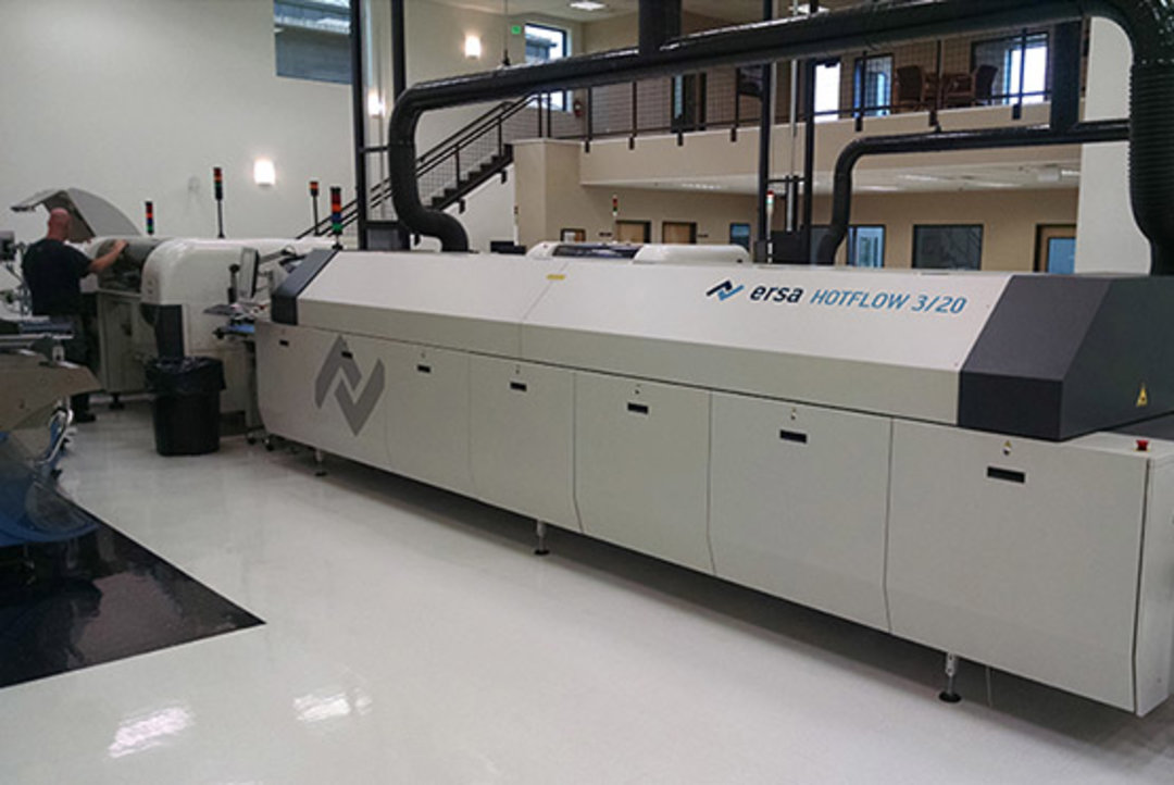 SisTech also places its faith in “best-of-class” results in SMD as well – with a further HOTFLOW 3/20 reflow system