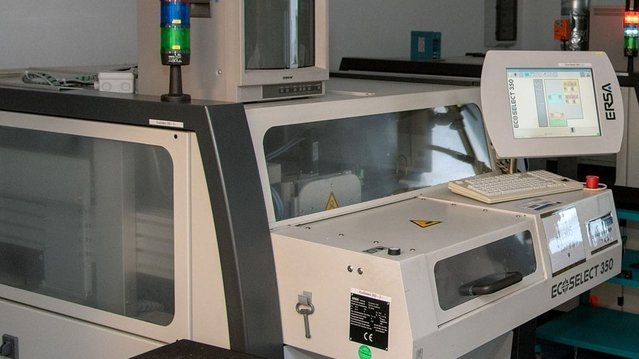 Reliable operation over many years and still perfect for small batch sizes: The first Ersa ECOSELECT 350 has been in use at Heicks since 2006