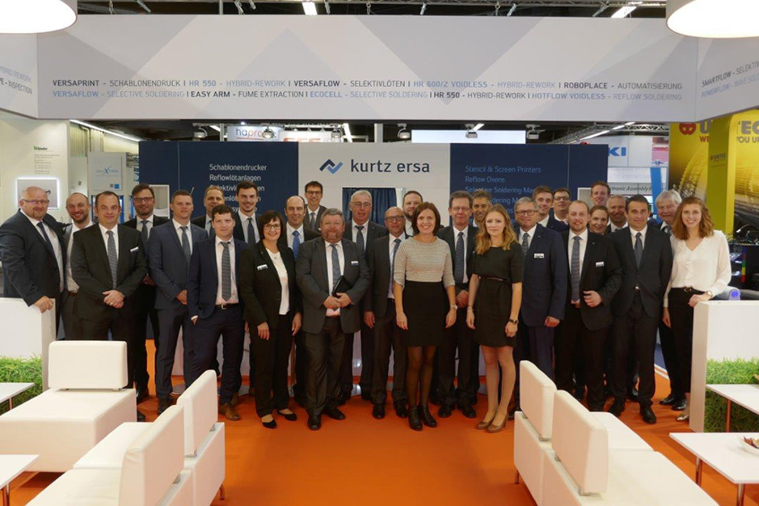 Broad presence at SMTconnect: the Ersa exhibition team with Ersa representatives from almost all of Europe as well as India and Turkey