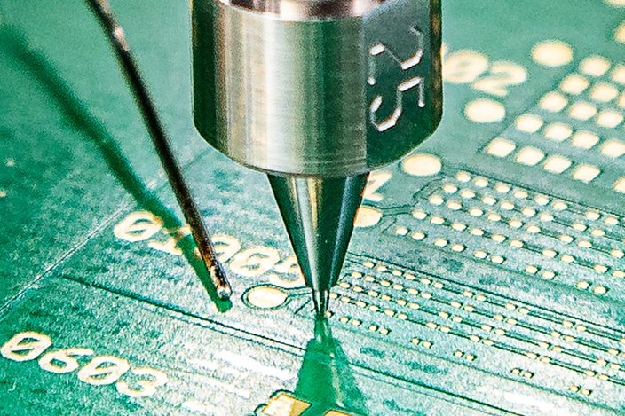 From micro to mega: Automated rework solutions for the smallest components and XL boards with Ersa rework systems