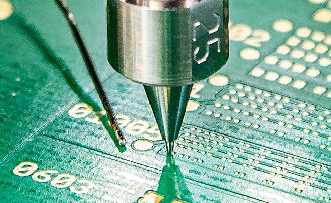 From micro to mega: Automated rework solutions for the smallest components and XL boards with Ersa rework systems