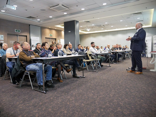 Christian Ott during one of his presentations on “Zero Defects” in selective soldering