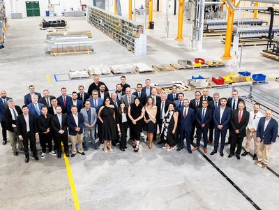 Lined up for the group photo: guests of honor at the new production facility in Ciudad Juárez