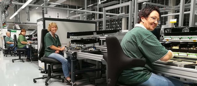 Great importance was attached to ergonomics when designing the assembly stations