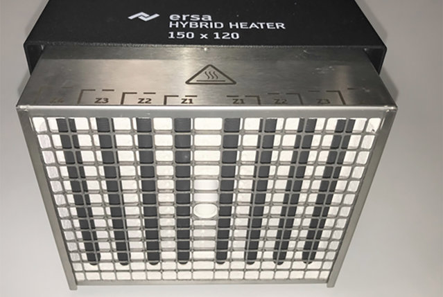 The XL heating head of the Ersa HR 600 XL is suitable for components with an edge length of up to 150 x 120 mm or for the simultaneous desoldering or soldering of two BGA components