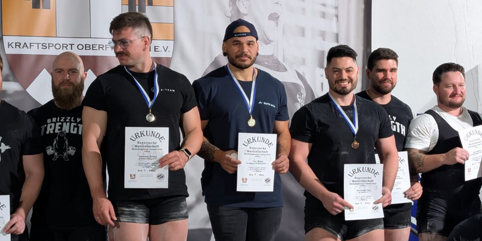 Tim Hruby becomes Bavarian powerlifting champion