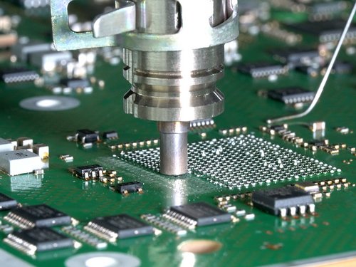 Non-contact residual solder removal with the Ersa Scavenger