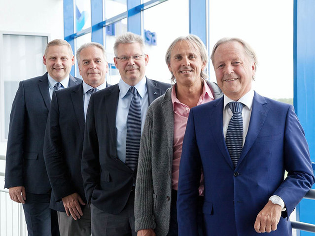 Academic Council Kurtz Ersa Hammer Academy (from left to right): Thomas Mühleck (CFO), Dipl.-Inf. Uwe Rothaug (CTO), Dipl.-Ing. Rainer Kurtz (CEO), Group Works Council Joachim Kraft, Prof. Dr. Wilfried Mödinger external member
