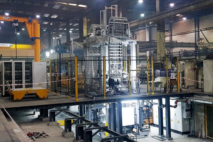 Ready for shooting after seven months: the first low-pressure casting machine at Nemak Turkey.