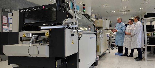 Friendly takeover: Ersa ECOSELECT 2 replaces the VERSAFLOW 40/50 (in the background)