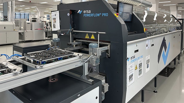With a length of 27 m x 6 m, the POWERFLOW can hardly be captured in one picture