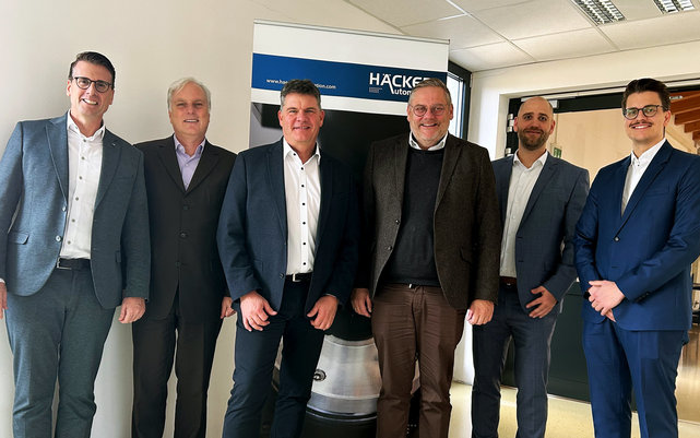 Group photo in Thuringia after successful takeover (from left): Massimo de Vivo - Head of Human Resources at Kurtz Ersa, Hubert Baren - Managing Director of Kurtz Ersa Automation, Gerrit Häcker - Managing Director with shareholding in Kurtz Ersa Smart Production GmbH, Thomas Mühleck - CEO of Kurtz Ersa, Christian Diehm - Head of Finance at Kurtz Ersa, and Vincent Kurtz - Manager of Global Operations & Transformation at Kurtz Ersa