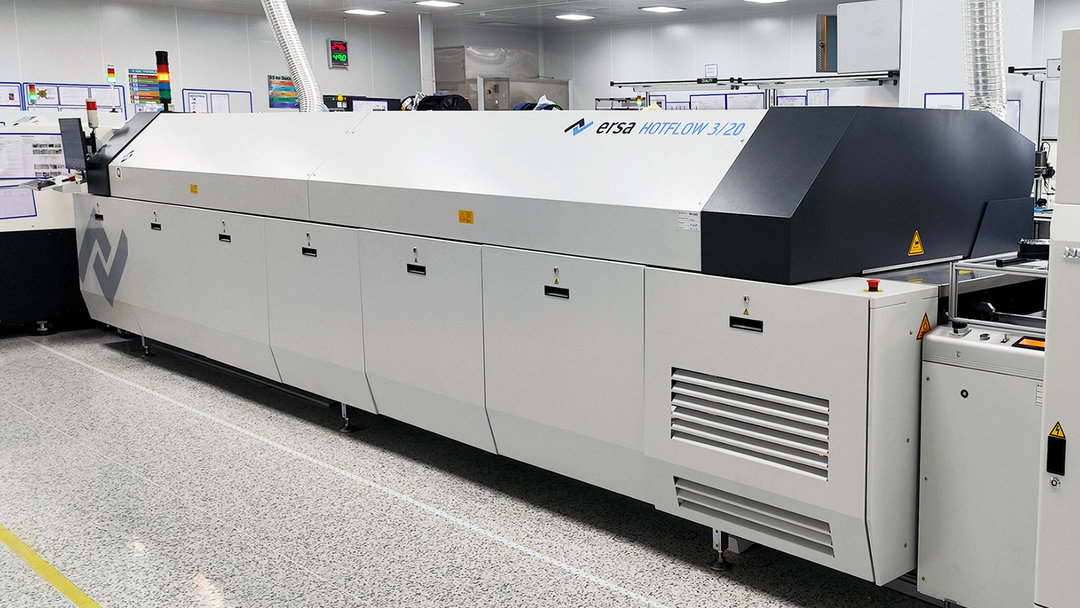 The Ersa HOTFLOW Reflow Soldering Machine in Napino´s Electronics Manufacturing Facility