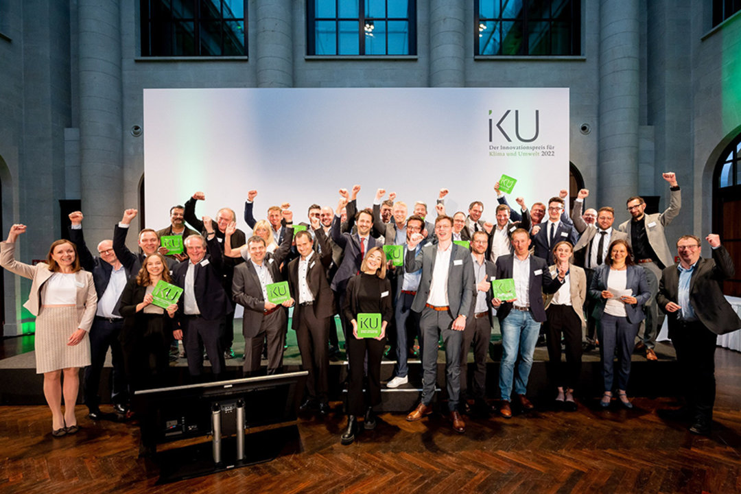 Representatives of the Kurtz staff involved in the development, sales and marketing of RF technology had every reason to celebrate Representatives of the Kurtz staff involved in the development, sales and marketing of RF technology had every reason to celebrate