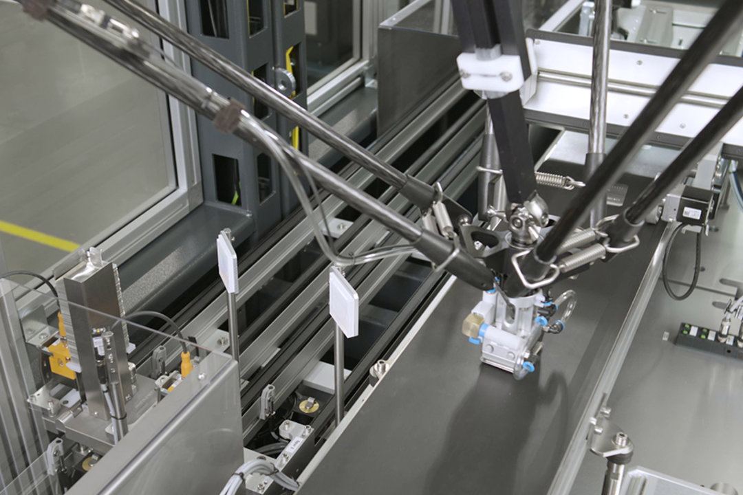 Relocation of components "on the fly"