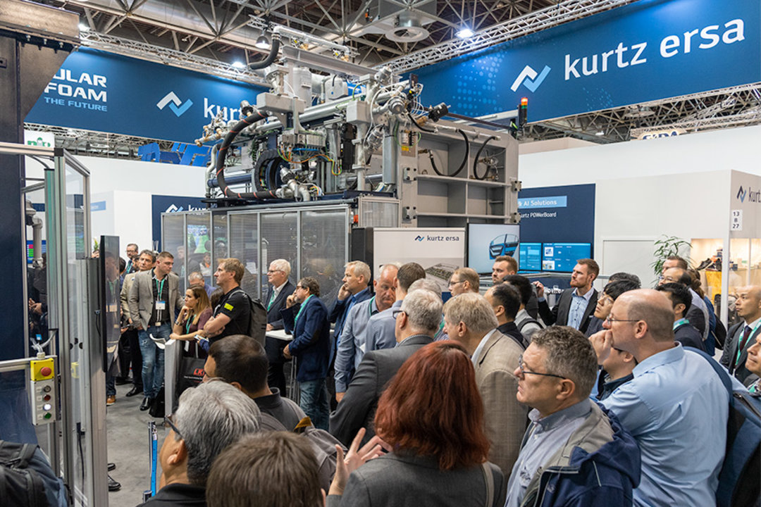 Kurtz Highlights K 2019: Kurtz exhibits such as the steam-free WAVE FOAMER or the EPP all-round talent PRO FOAMER Kurtz Highlights K 2019: Kurtz exhibits such as the steam-free WAVE FOAMER or the EPP all-round talent PRO FOAMER