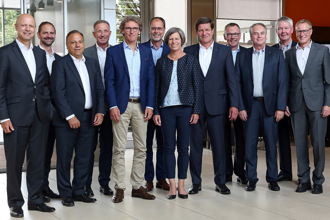 At their general meeting, representatives of the member companies of the VDMA Plastics and Rubber Machinery Association elected their new board for the period 2018 to 2021: Michael Baumeister (Brückner Maschinenbau, Siegsdorf), Lutz Busch (Kampf Schneid- At their general meeting, representatives of the member companies of the VDMA Plastics and Rubber Machinery Association elected their new board for the period 2018 to 2021: Michael Baumeister (Brückner Maschinenbau, Siegsdorf), Lutz Busch (Kampf Schneid-