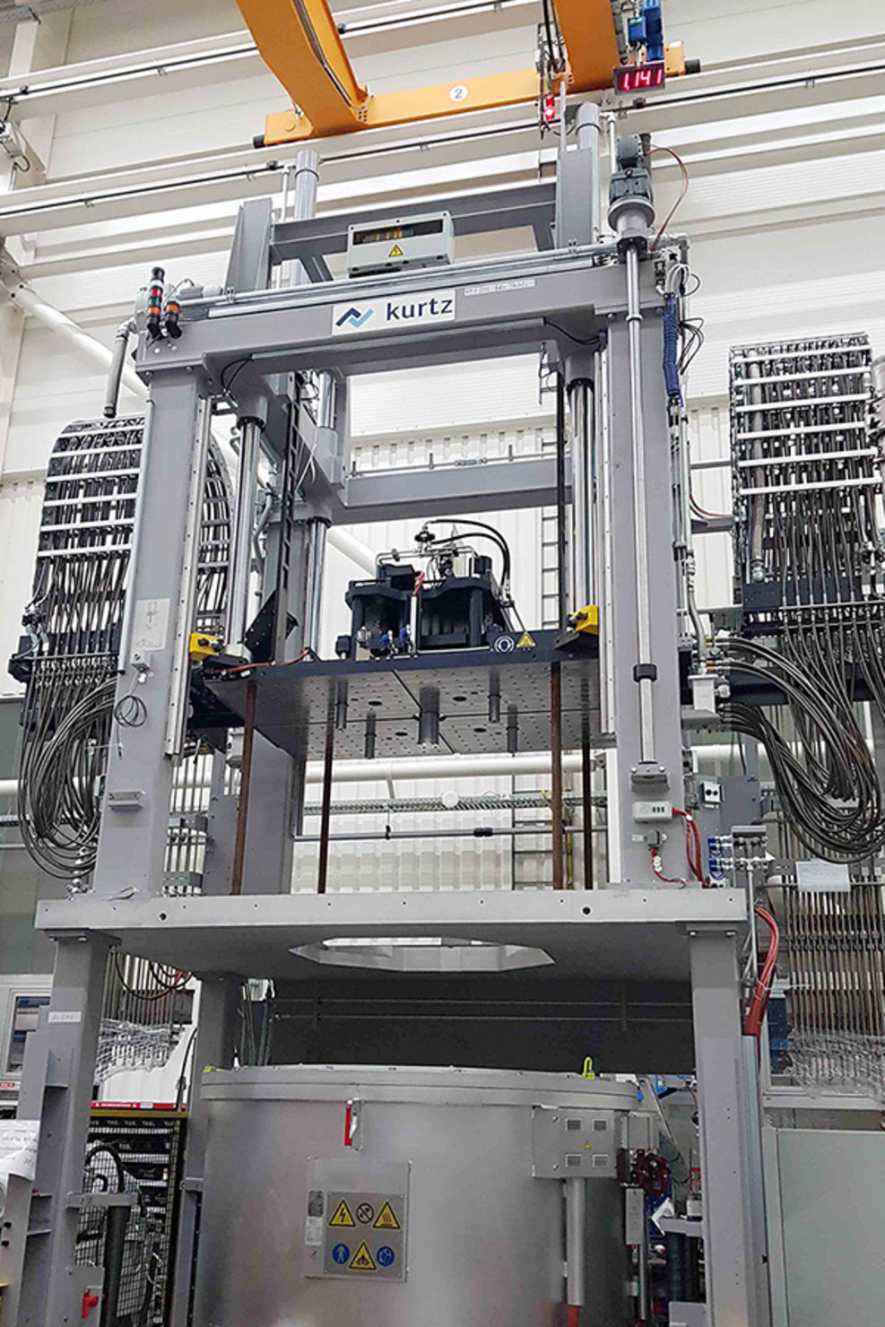 Kurtz AL 22-17 FSC: sufficient space for the use of large structural parts in double configuration Kurtz AL 22-17 FSC: sufficient space for the use of large structural parts in double configuration