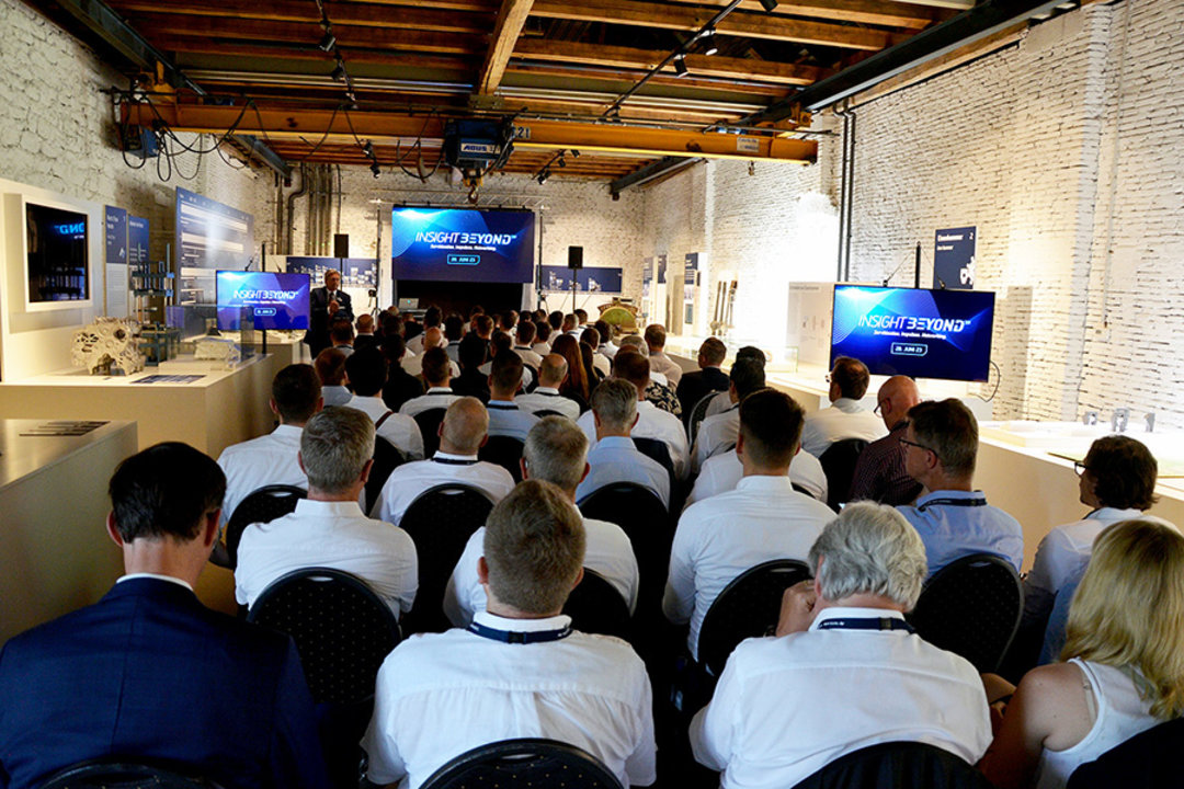 ... and yet full concentration during the highly exciting presentation by Dr. Sebastian Smerat from thyssenkrupp Materials Services