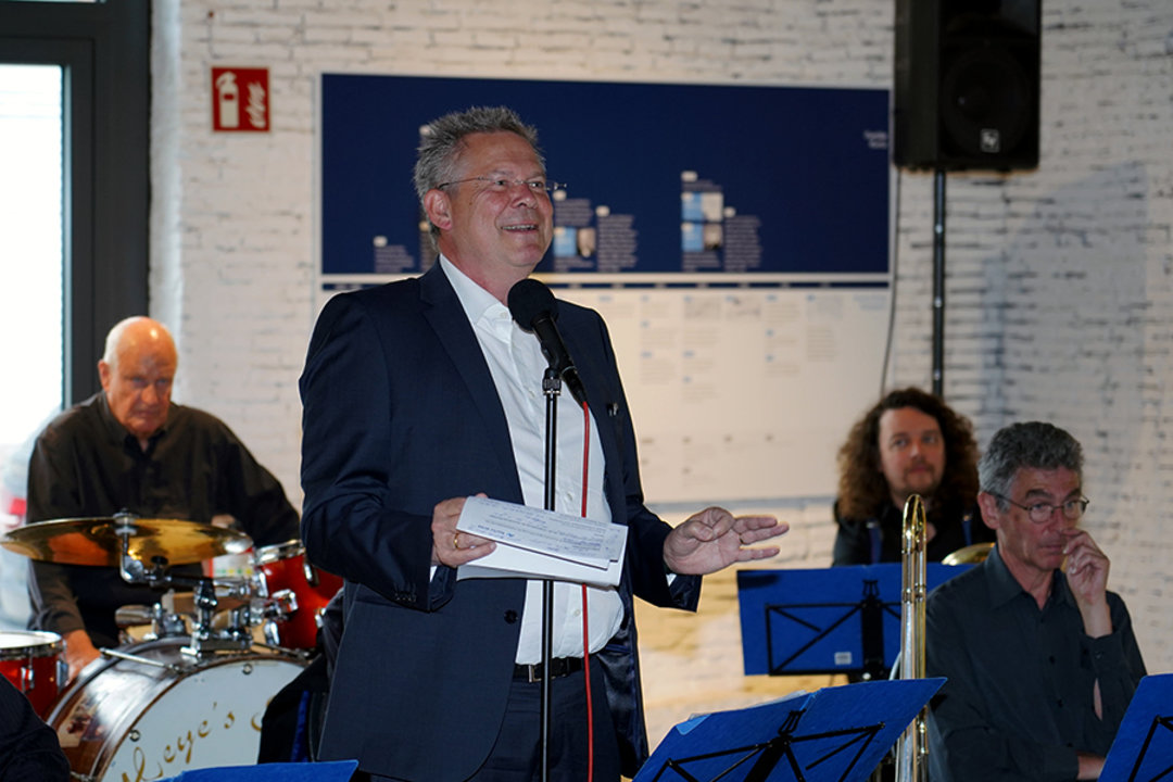 CEO Rainer Kurtz at his speech on the occasion of the reopening of the Hammermuseum